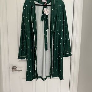 Sweet Honey NWT Green Tree Robe with White Tree Pattern